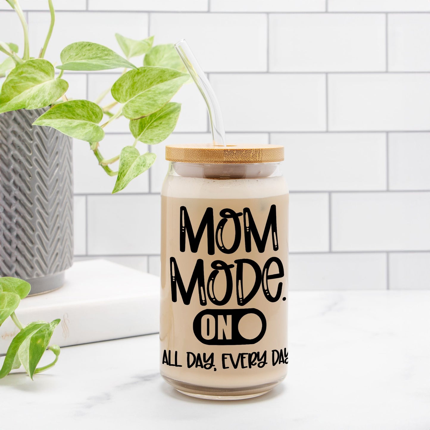 Mom Mode Glass Can